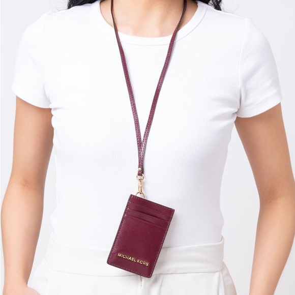 Michael Michael Kors Jet Set Charm Small Leather ID Lanyard Light Berry Sorbet - Picture 1 of 7